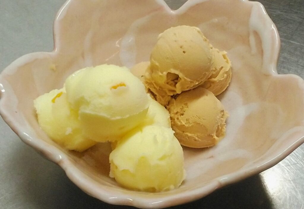 冬の季節限定アイス２種