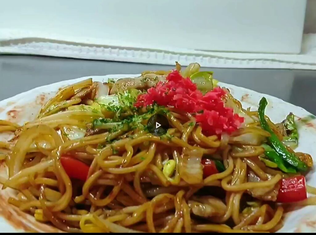 開店６周年記念　麺が新メニュー